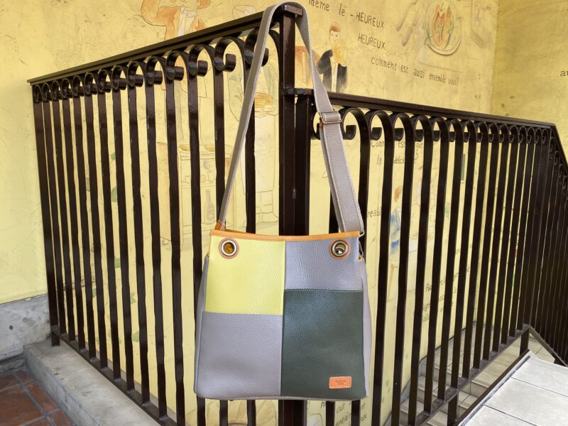 イタリアコーティングレザー４ＷＡＹ