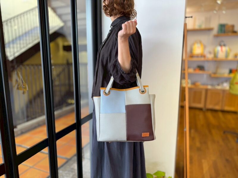 イタリアコーティングレザー４ＷＡＹ