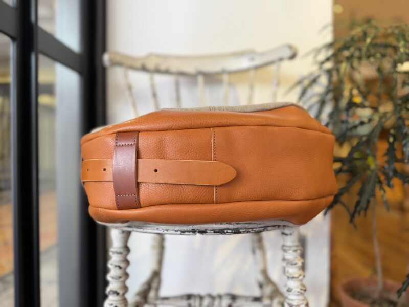 イタリアタンニンレザー ボディバッグ