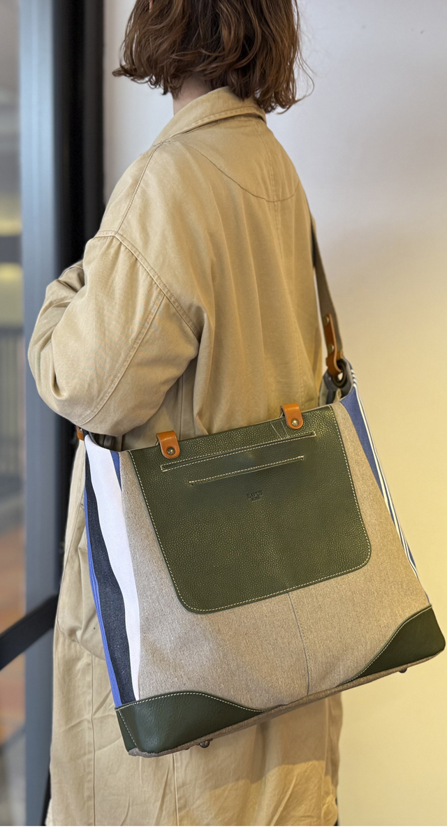 神戸アヴース EAVUS セパレート形財布 アヴース（EAVUS）公式サイト｜神戸発のオリジナルバッグブランド