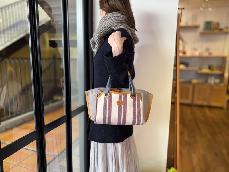 イタリアコーティングレザー x 撥水ナイロン Wフェイストート