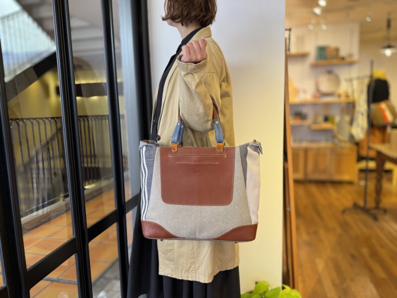 イタリアタンニンレザー×フランスコットン×リネン 4WAY