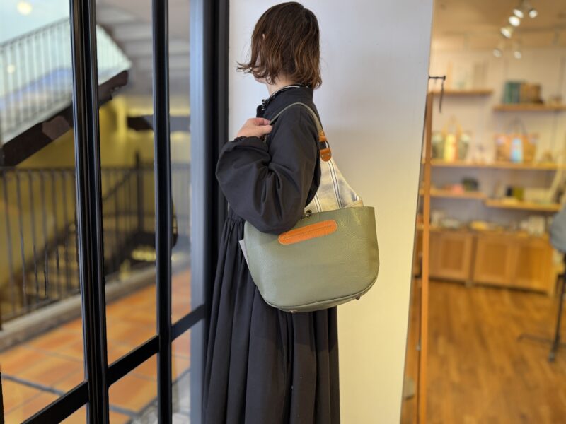 イタリアコーティングレザー２ＷＡＹ