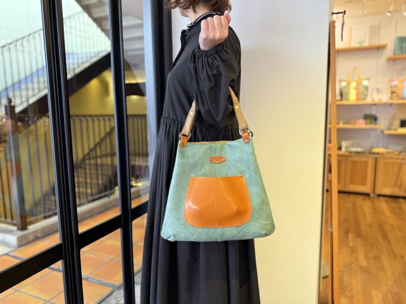 イタリアタンニンレザー x 栃木レザー トート