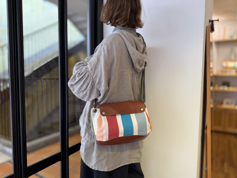 イタリアタンニンレザー x フランスコットン ショルダー