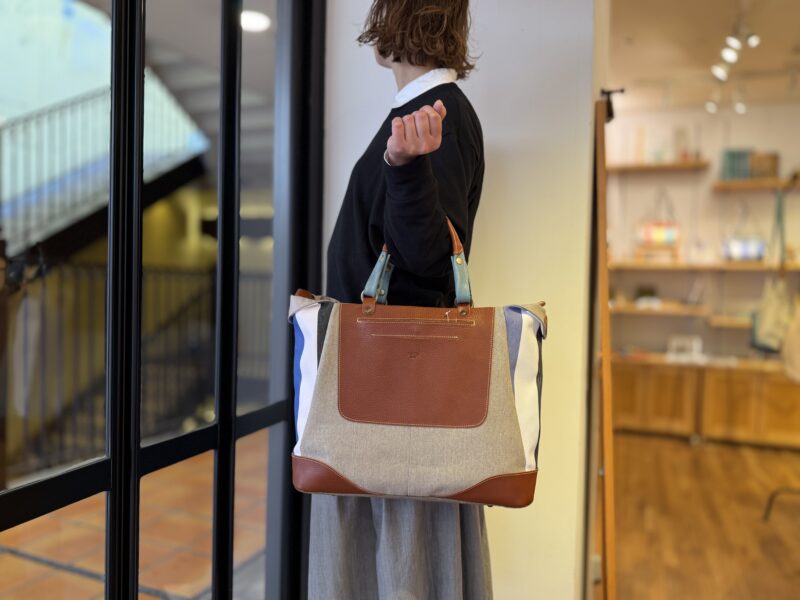 イタリアタンニンレザー×フランスコットン×リネン 4WAY