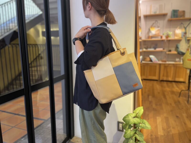イタリアコーティングレザー４ＷＡＹ