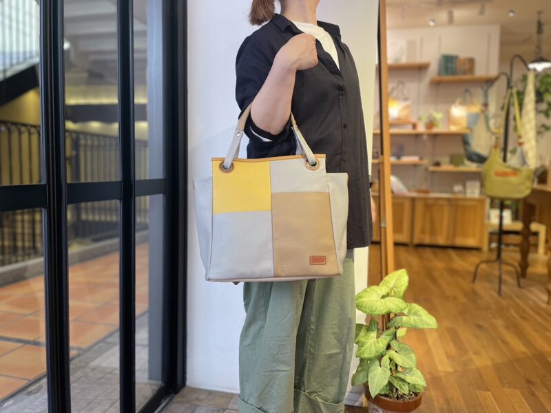 イタリアコーティングレザー４ＷＡＹ