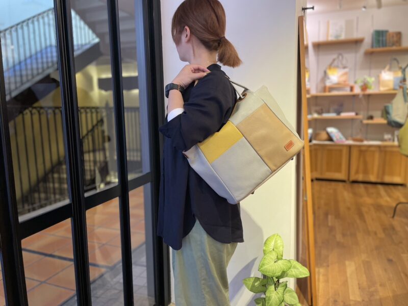 イタリアコーティングレザー４ＷＡＹ