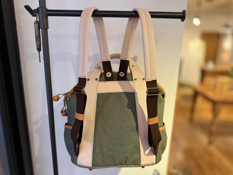 コットンバックと　小物入れ　フランス フランスコットン ×ナイロン×イタリアレザー リュックフランスコットン