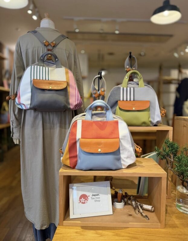 新しい配色です