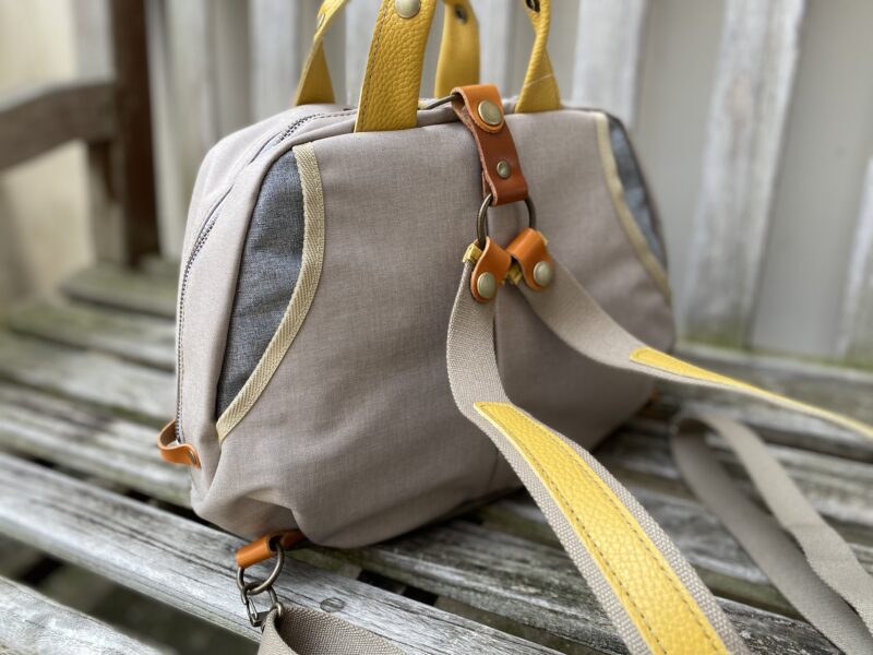 フランス製綿ストライプ × ナイロン × レザー リュック&トート