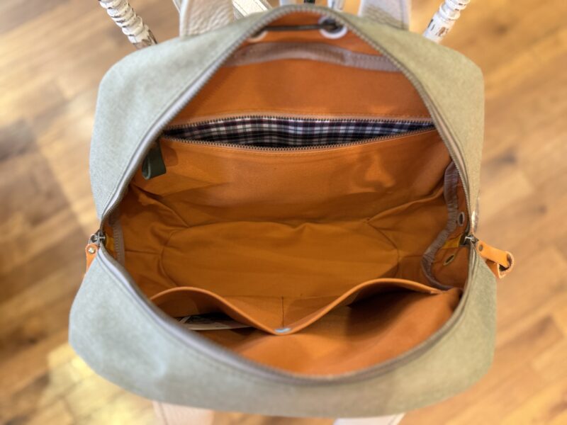 リトアニアリネン × ナイロン × レザー リュック&トート