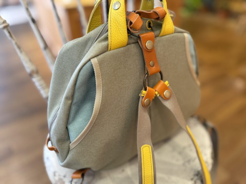 リトアニアリネン × ナイロン × レザー リュック&トート