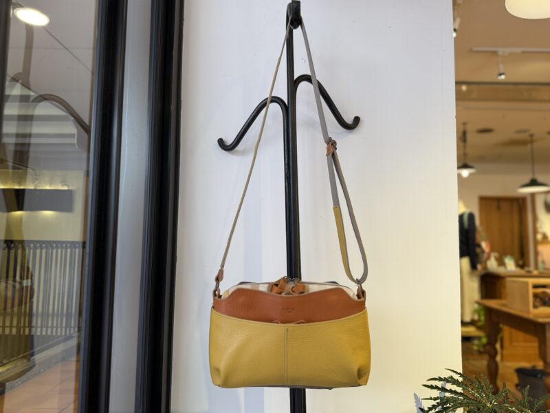 （K6）マスタードレザー