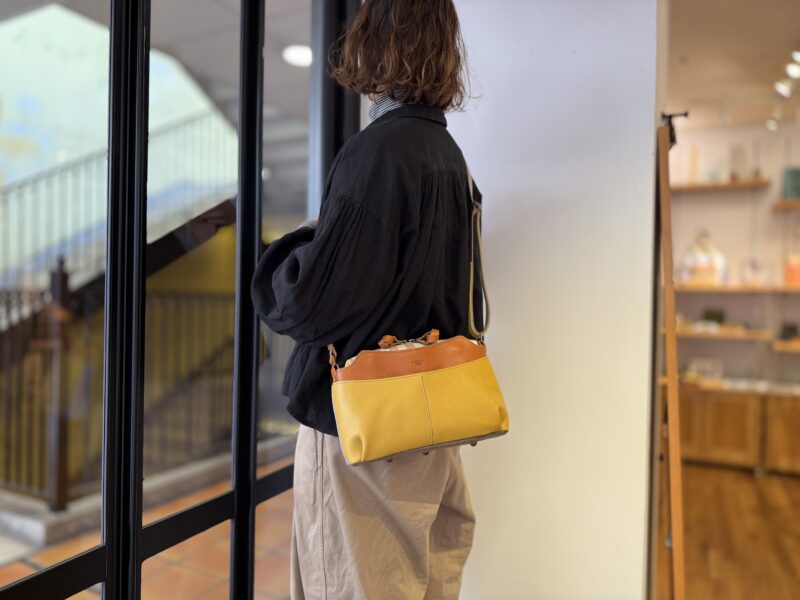 イタリアレザー × フランスコットン ミニショルダー