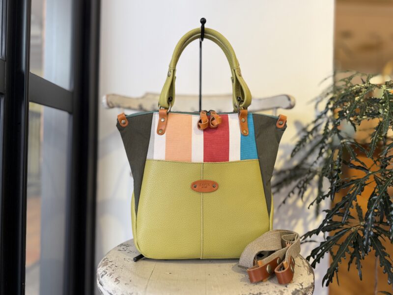 (U2) ピスタチオレザー