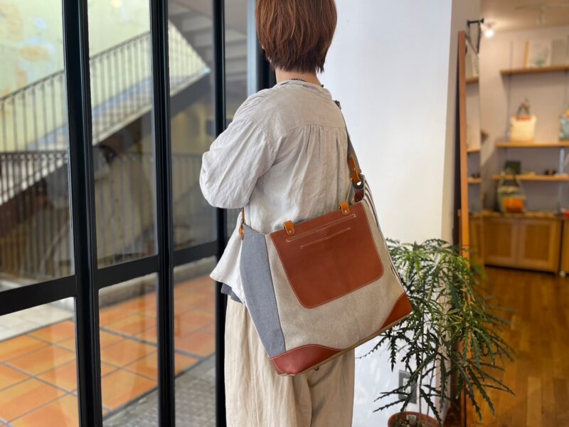 イタリアタンニンレザー×フランスコットン×リネン 4WAY