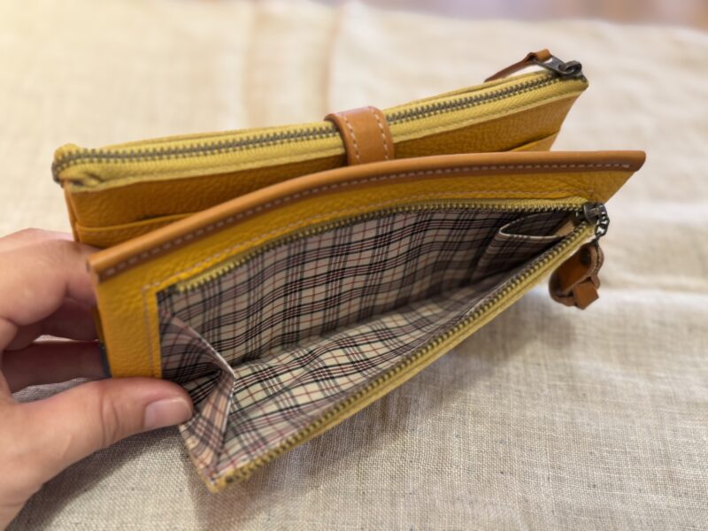 イタリアコーティングレザー長財布